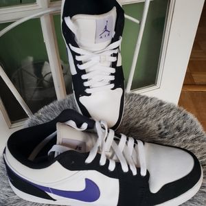 Air Jordan mens size 9 shoes